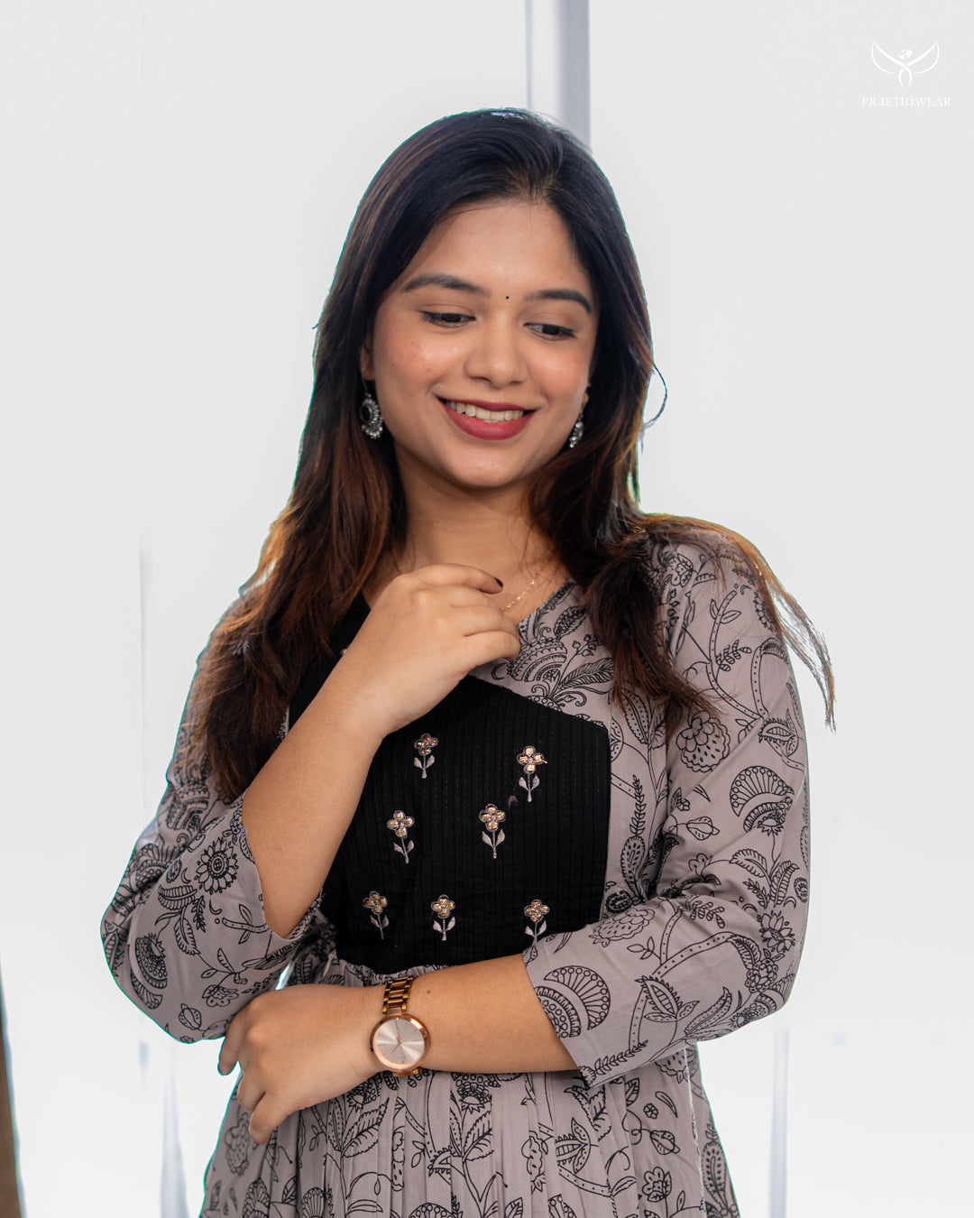 Vizhi Maternity Dress