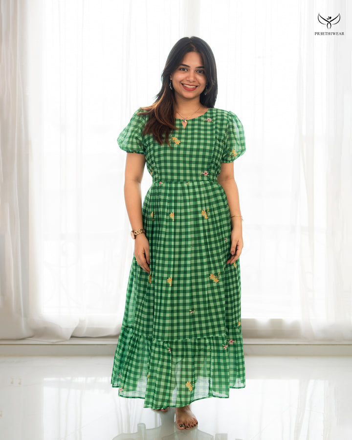 Nikitha4 Maternity Dress(PREORDER-AUG27)
