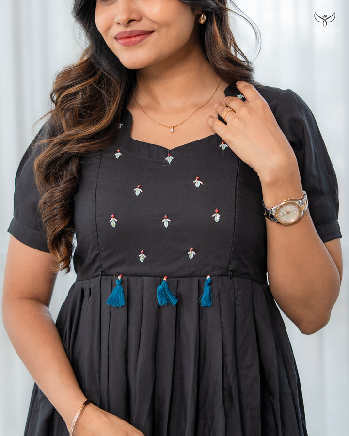 Jeba  Maternity Dress (PREORDER-OCT13)