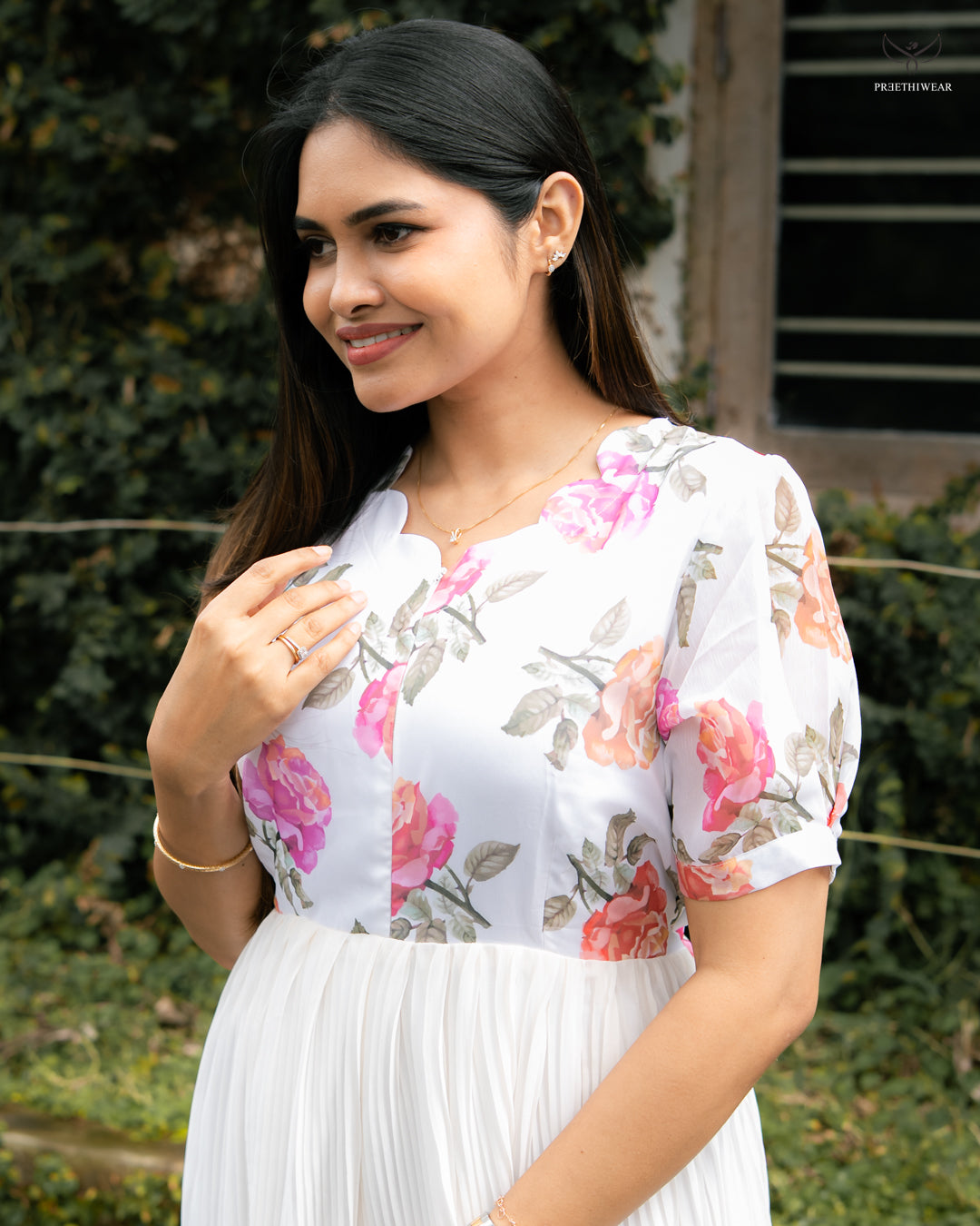 Suvrita Maternity Dress with center zip