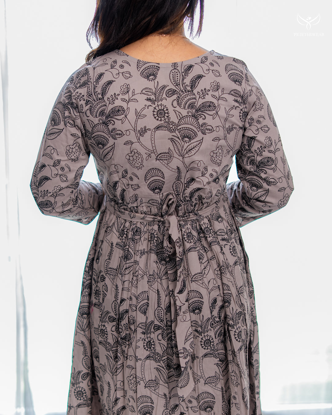 Vizhi Maternity Dress