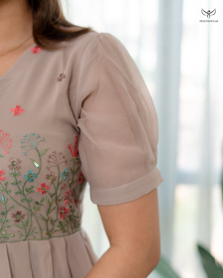 Pravika Maternity Dress  with center Zip