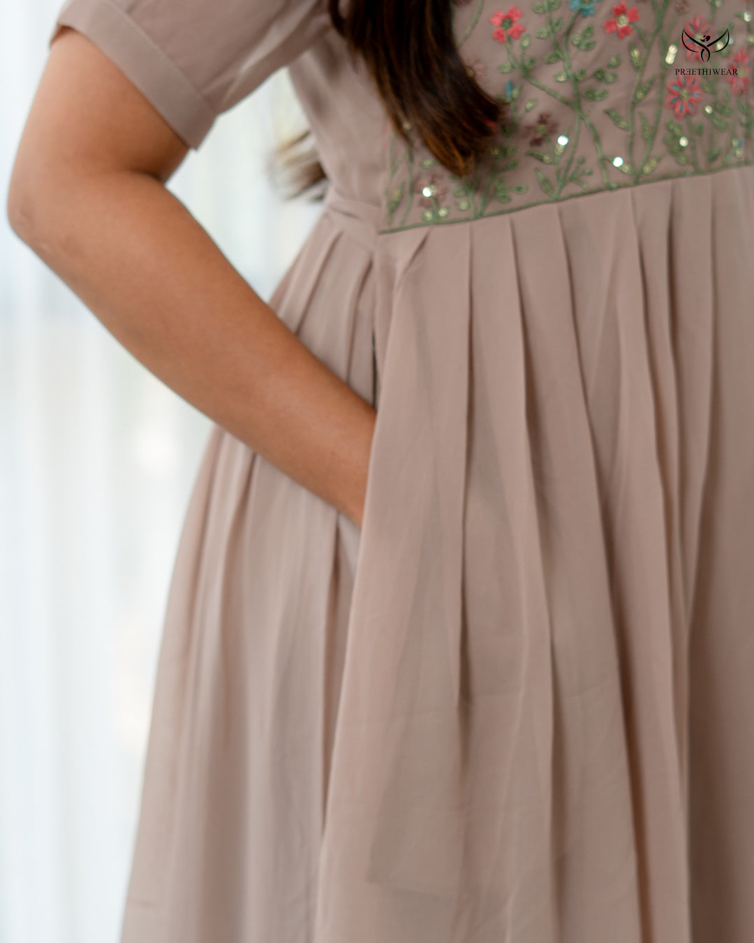 Pravika Maternity Dress  with center Zip