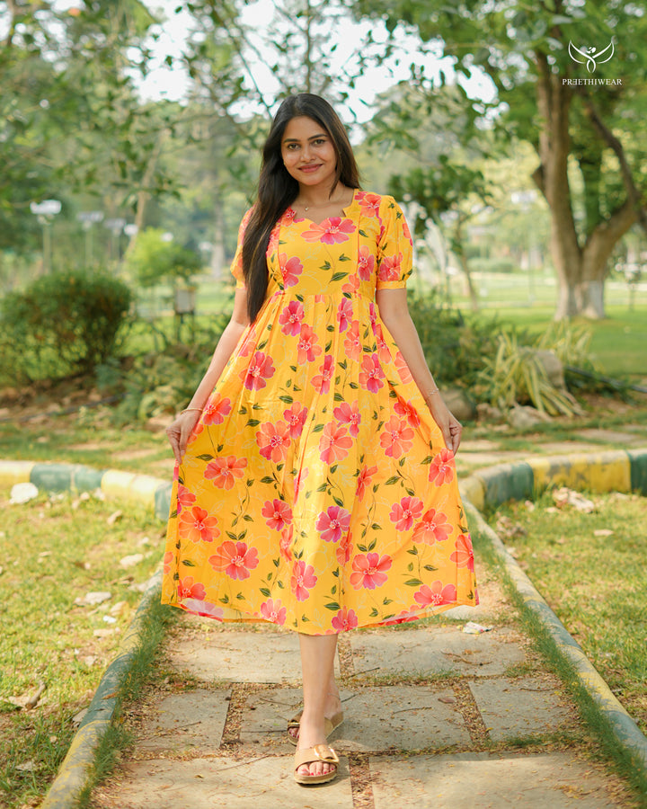 Aira Maternity Dress