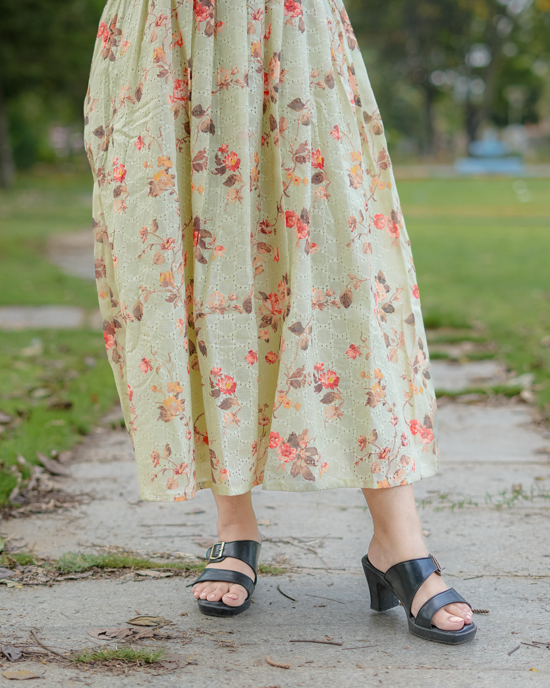 Shinu Maternity Dress with center Zip