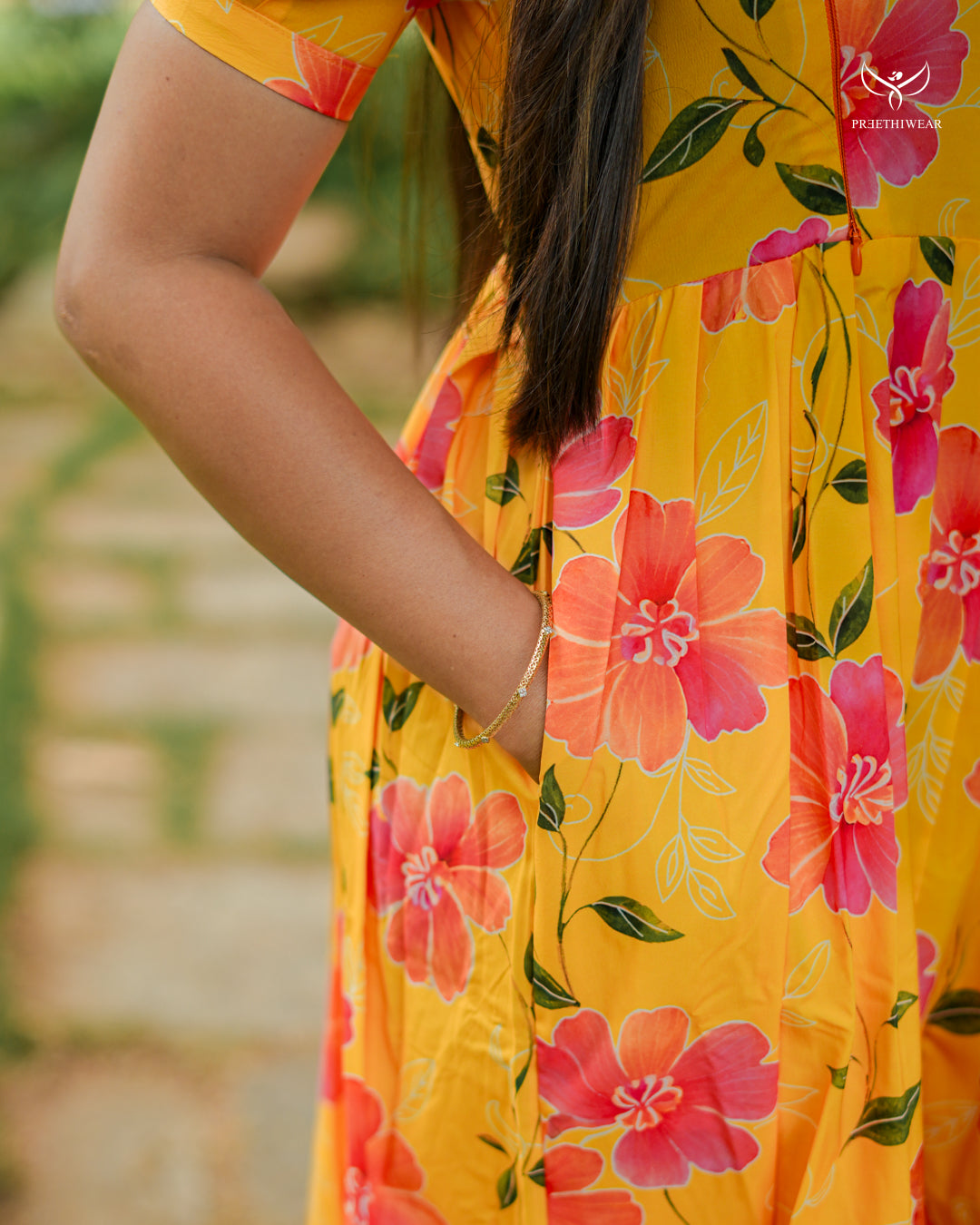 Aira Maternity Dress