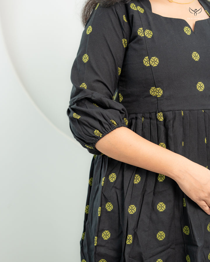 Nandita1 Maternity Dress