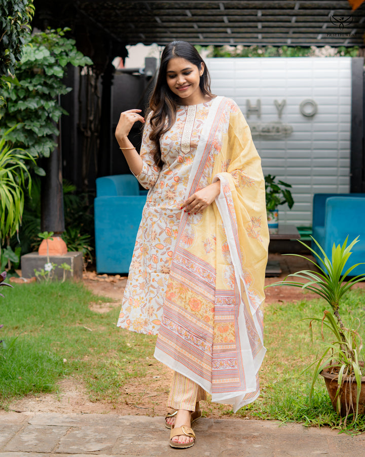 Chaira Maternity Dress