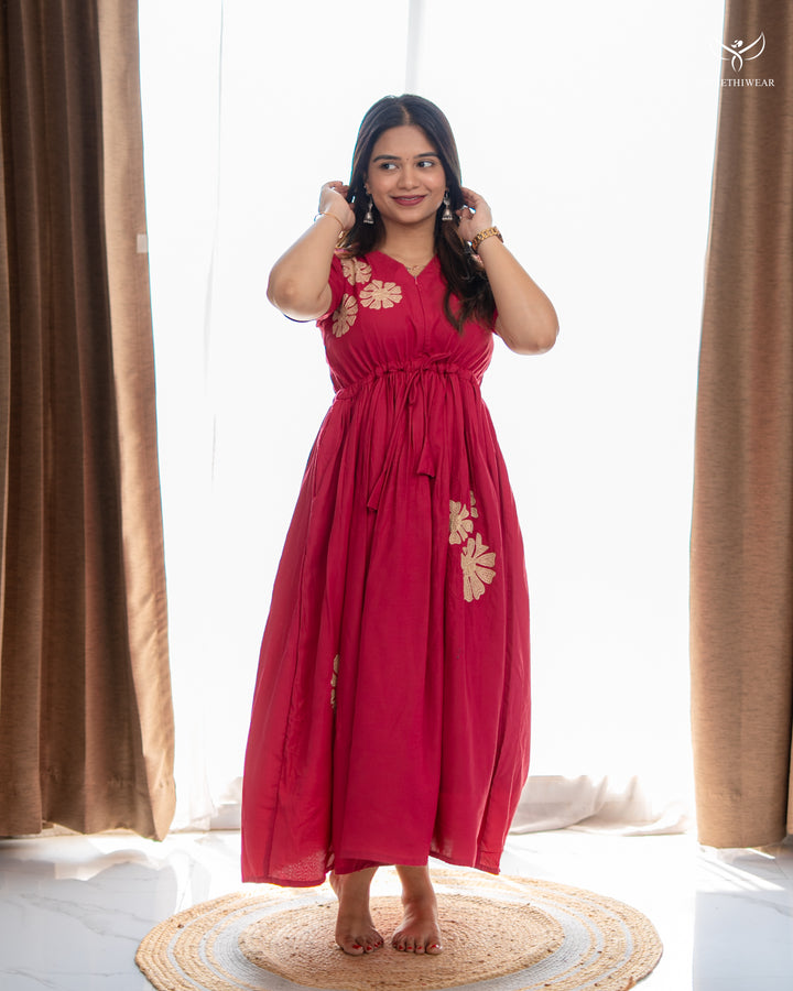 Hiya Maternity Dress with center Zip