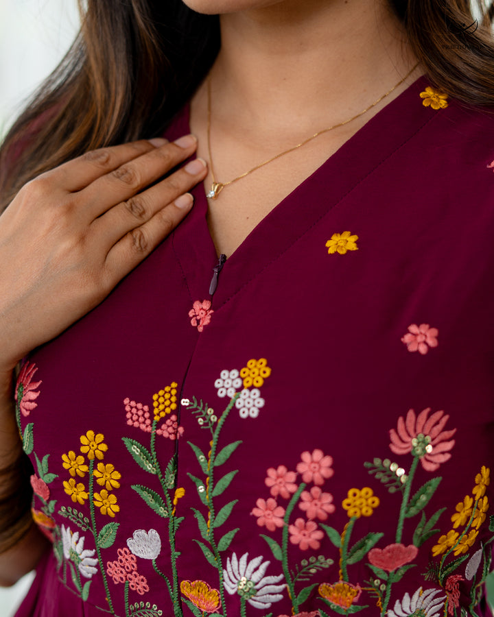 Vriha Maternity Dress with center Zip