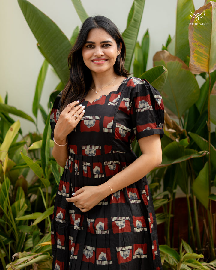 Thanu1 Maternity Dress