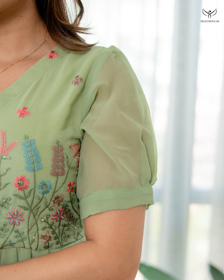 Viyara Maternity Dress with center Zip