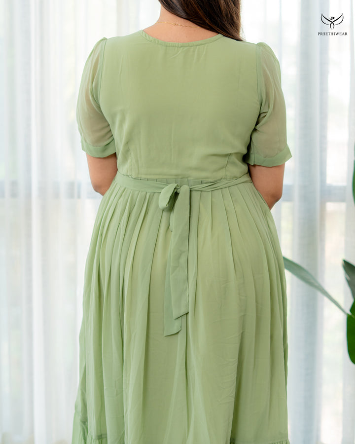 Viyara Maternity Dress with center Zip