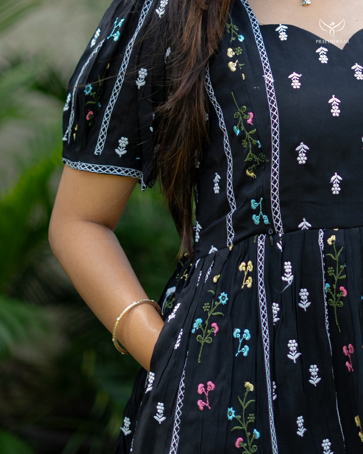 Preta Maternity Dress