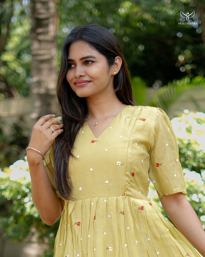 Hepsiba Maternity Dress