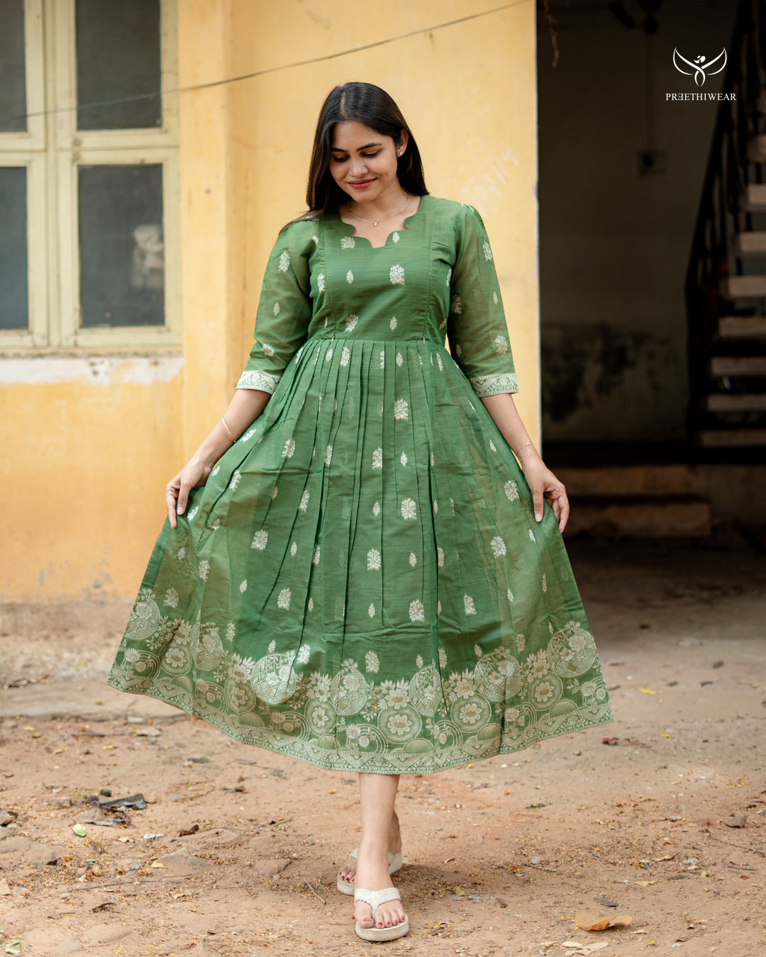 Maanya Maternity Dress