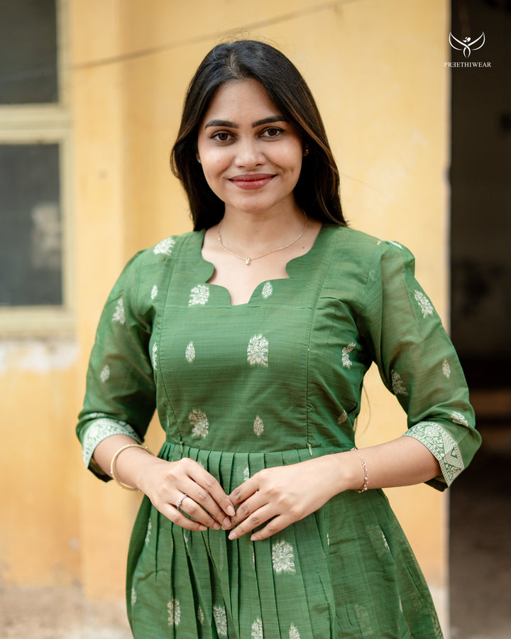 Maanya Maternity Dress