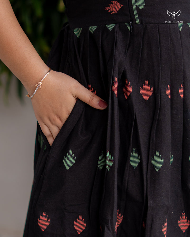 Nisha4 Maternity Dress