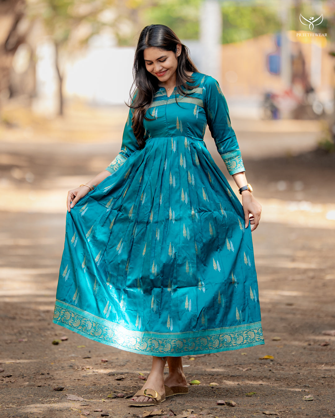 Vineetha Maternity Dress with center Zip