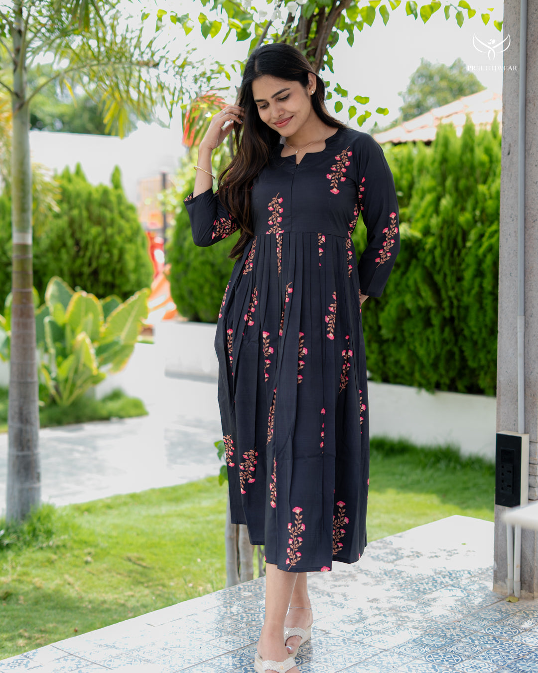 Sravanthi Maternity Dress with center Zip