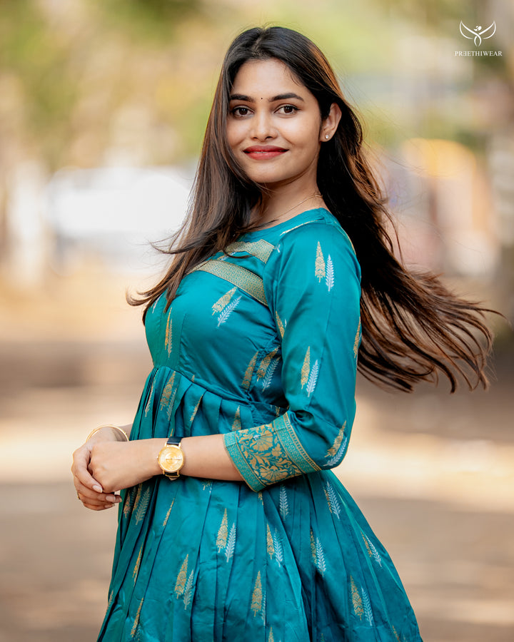 Vineetha Maternity Dress with center Zip