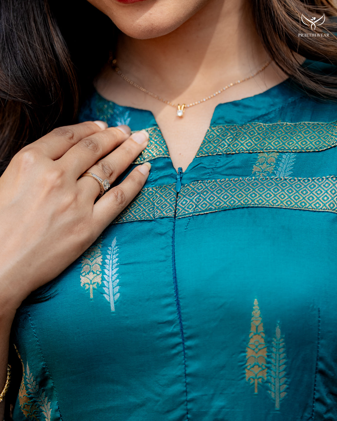 Vineetha Maternity Dress with center Zip