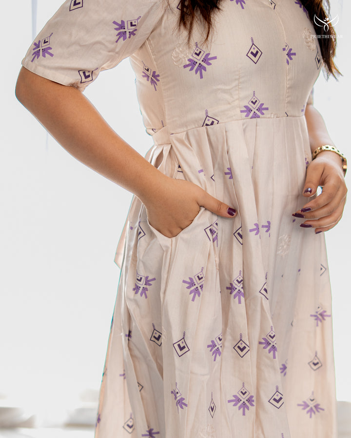 Dhanya Maternity Dress with center Zip
