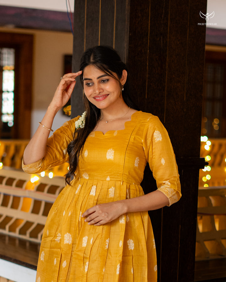 Koushika  Maternity Dress