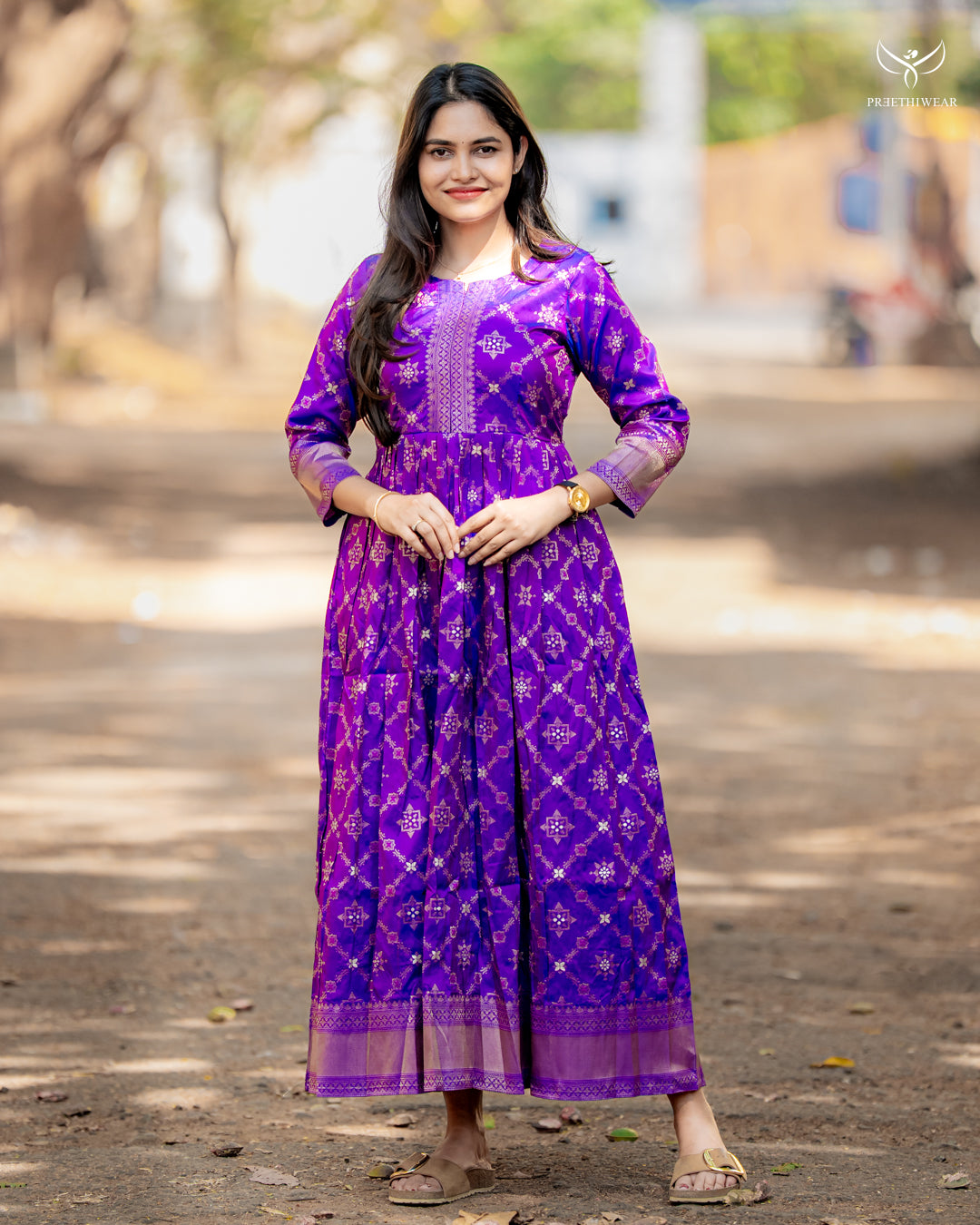 Rubiga Maternity Dress with center Zip