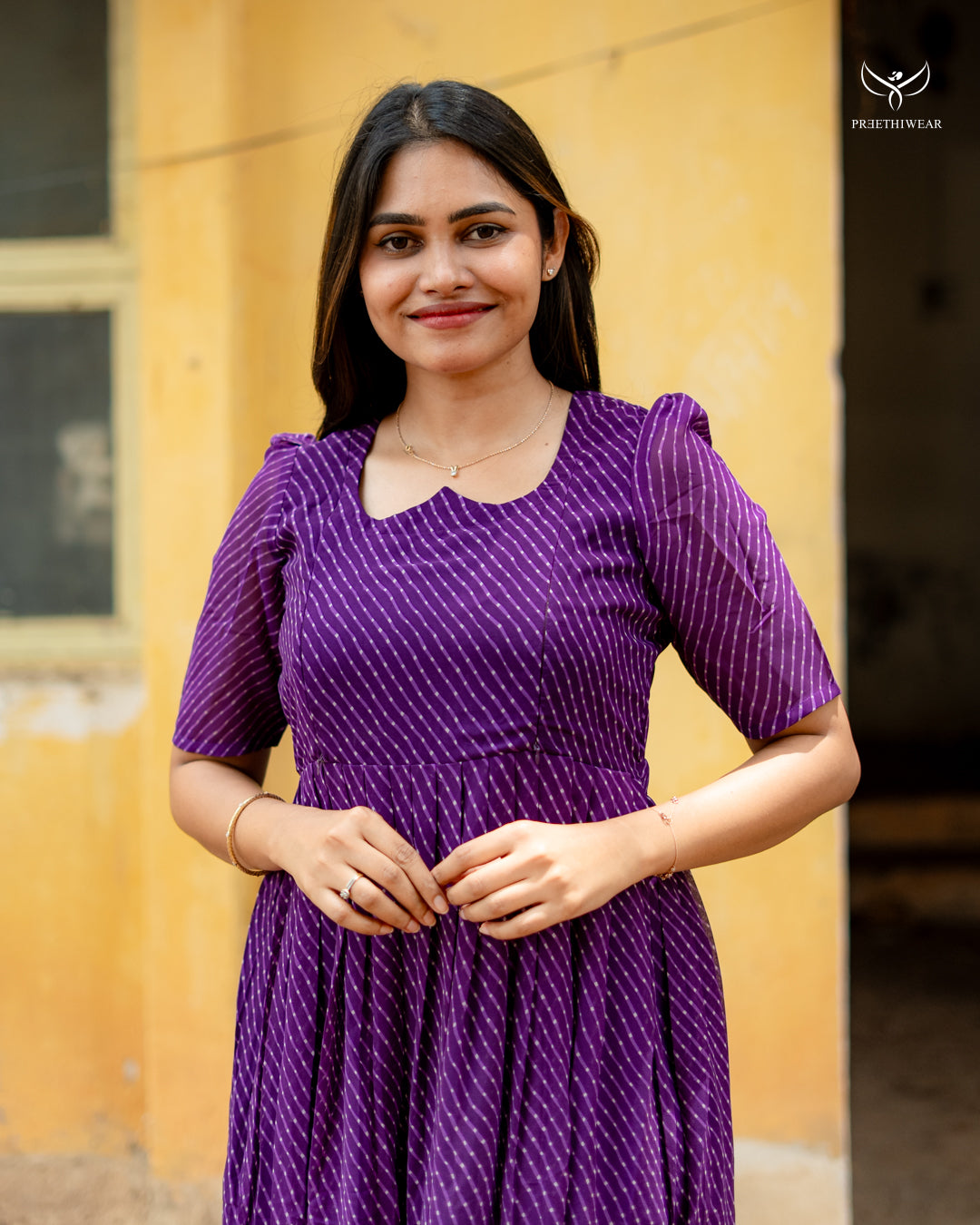 Medhuna  Maternity Dress