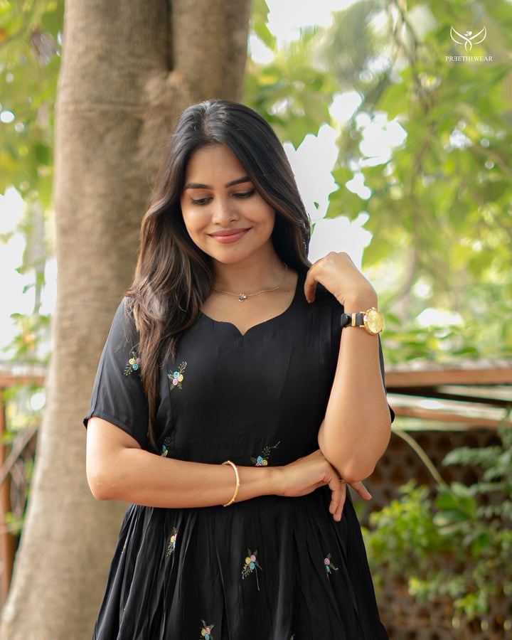 Benita Maternity Dress