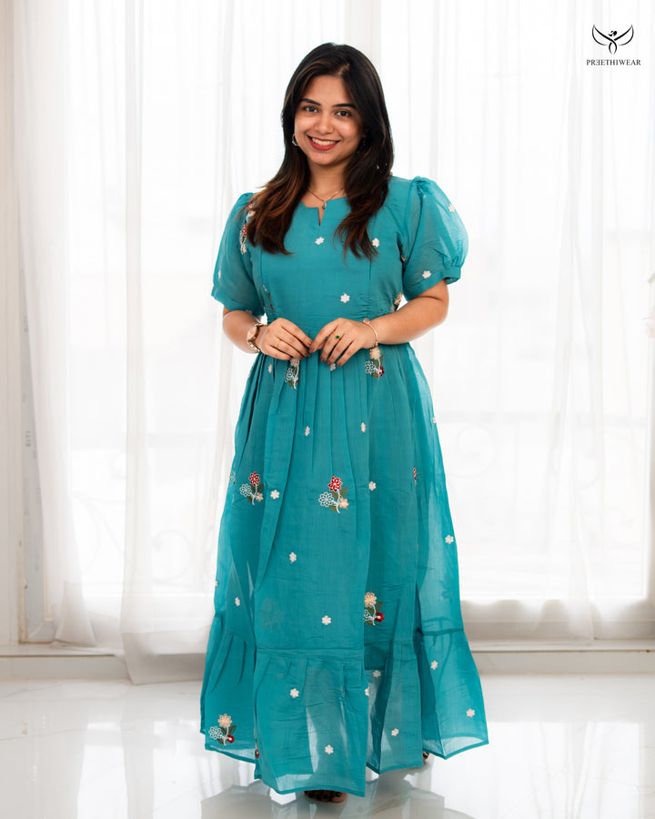 Pragadhe Maternity Dress