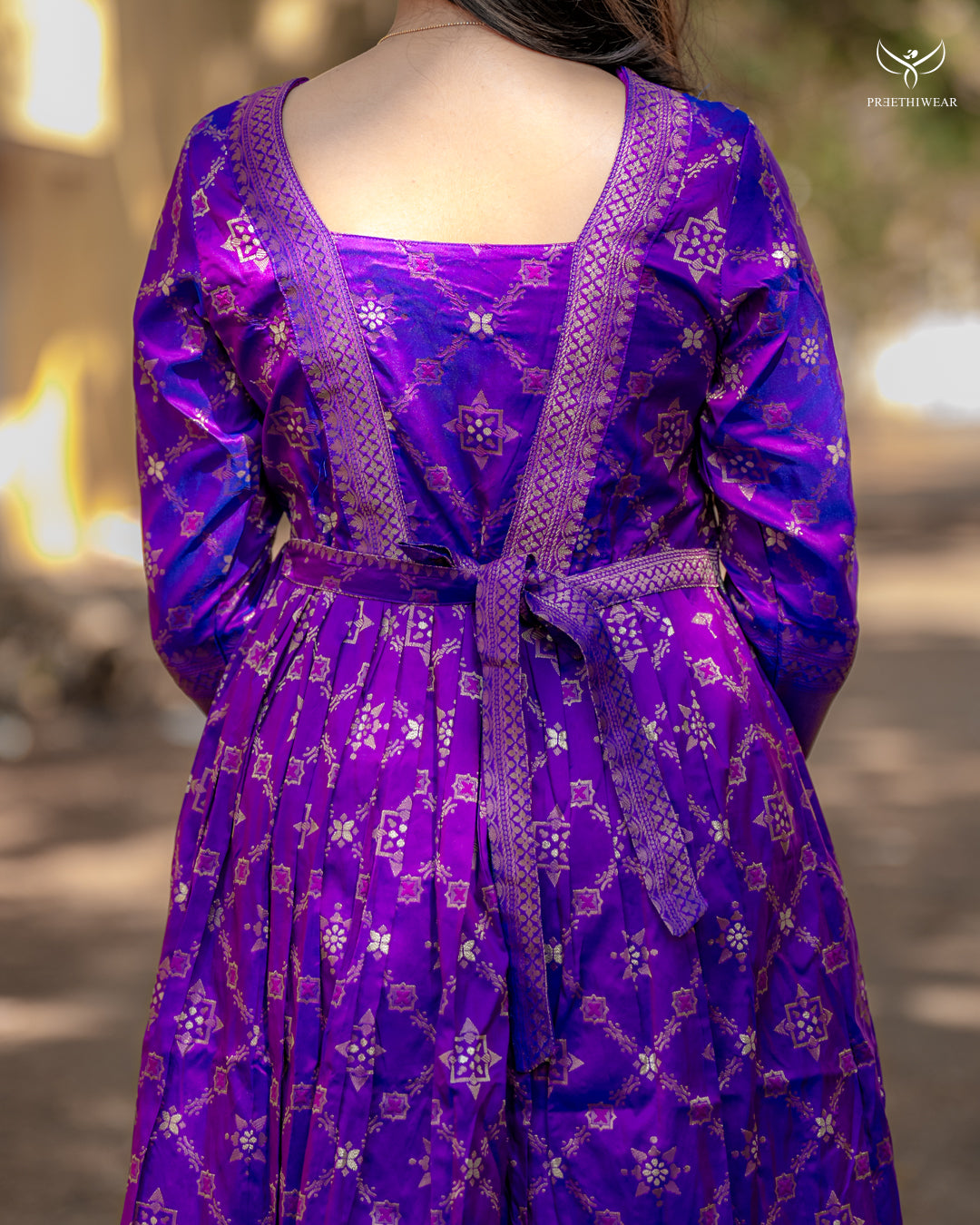 Rubiga Maternity Dress with center Zip