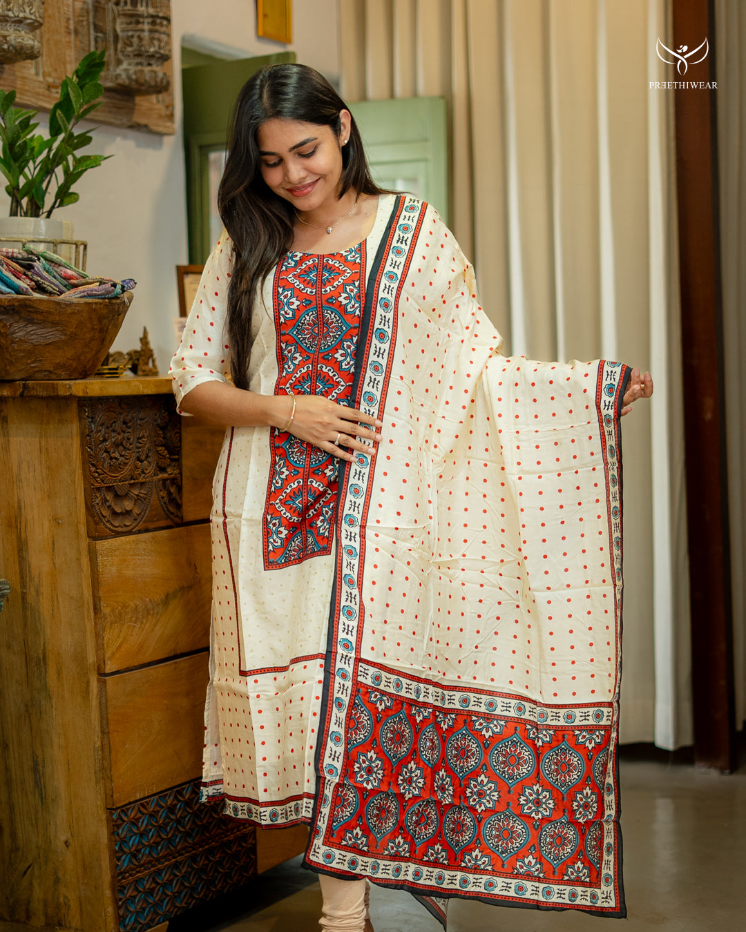 Prathibha Kurti (Non-maternity)