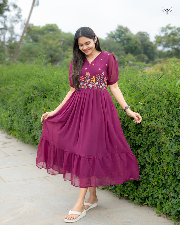 Jessy1  Maternity Dress with center Zip