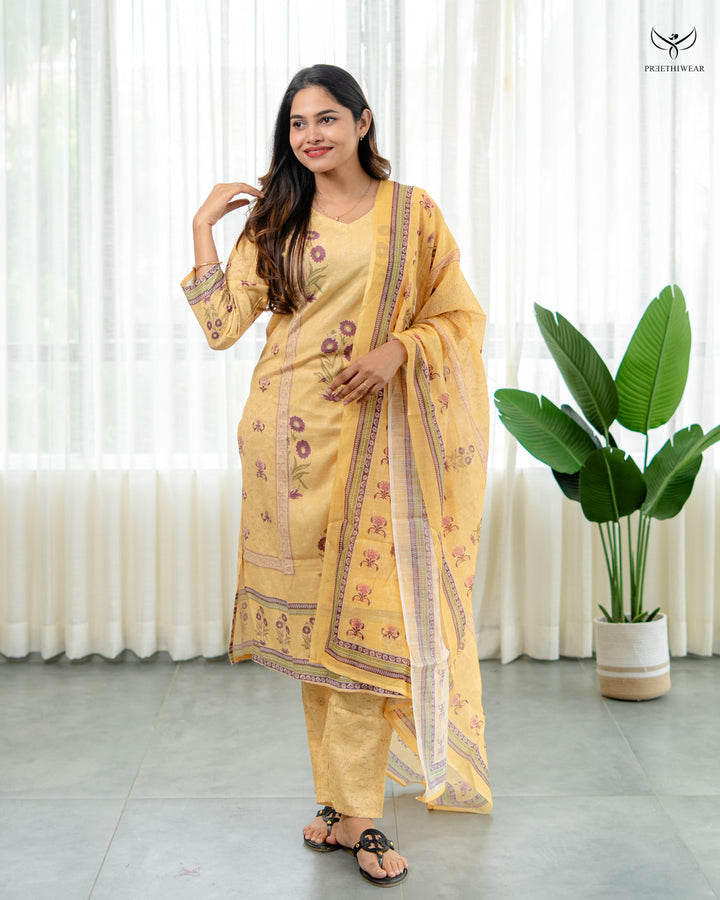 Elakiya  Maternity Dress