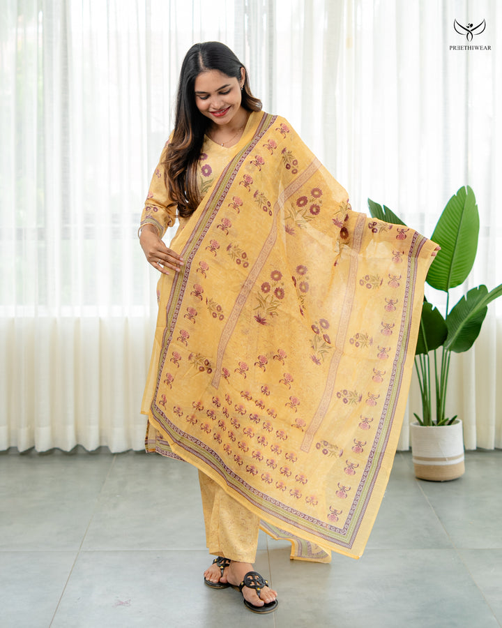 Elakiya  Maternity Dress