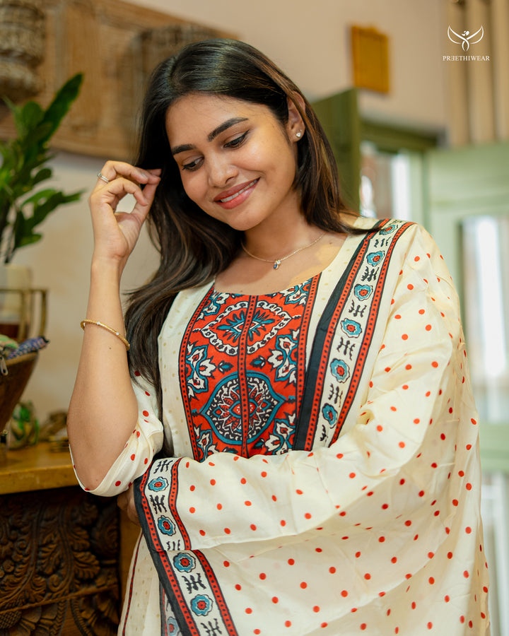 Prathibha Kurti (Non-maternity)