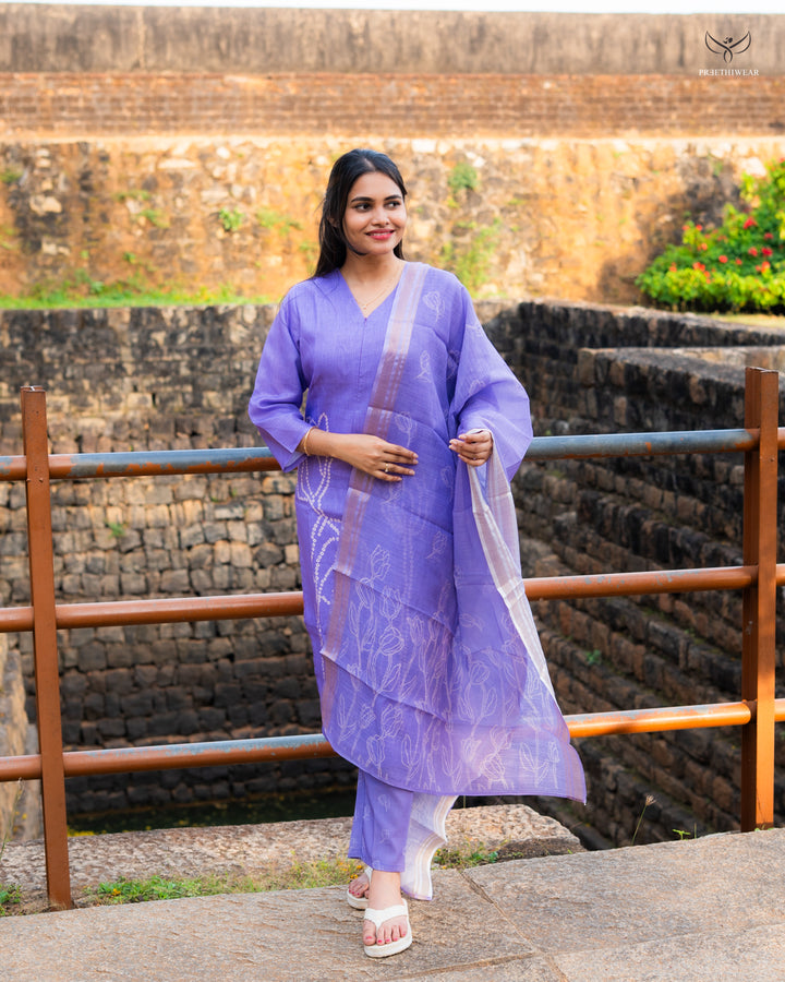 Suchitha1   Maternity Dress with center Zip