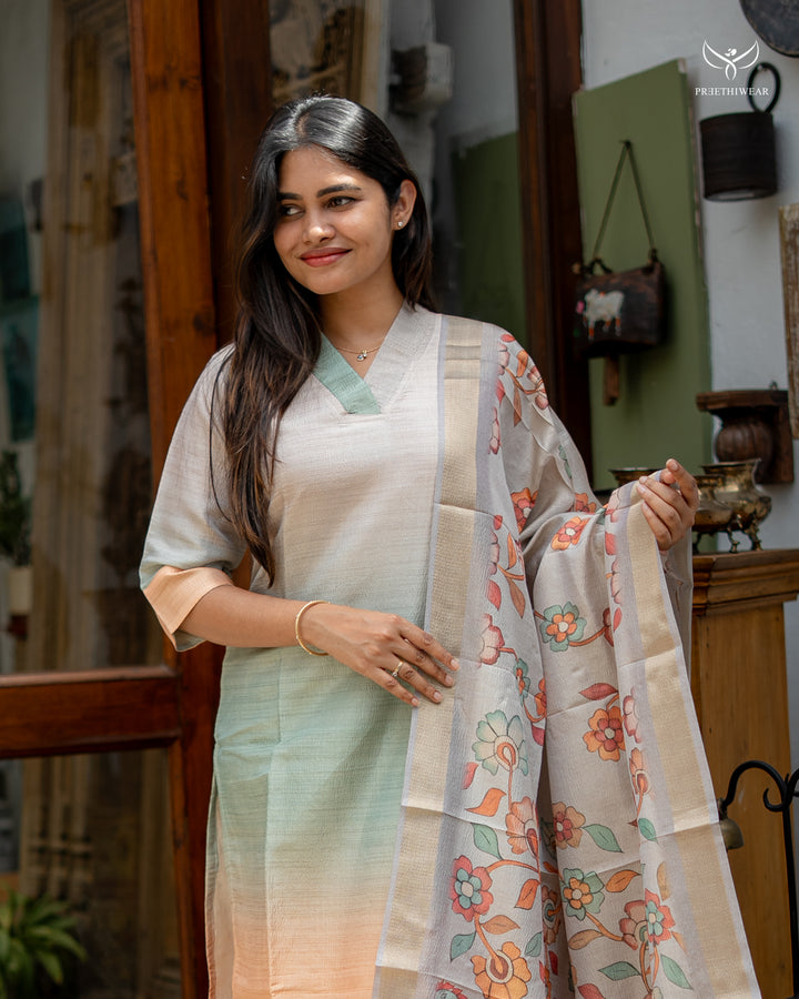 Sravani3 Kurti (Non-Maternity)
