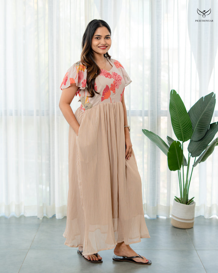 Taarvi  Maternity Dress with center Zip