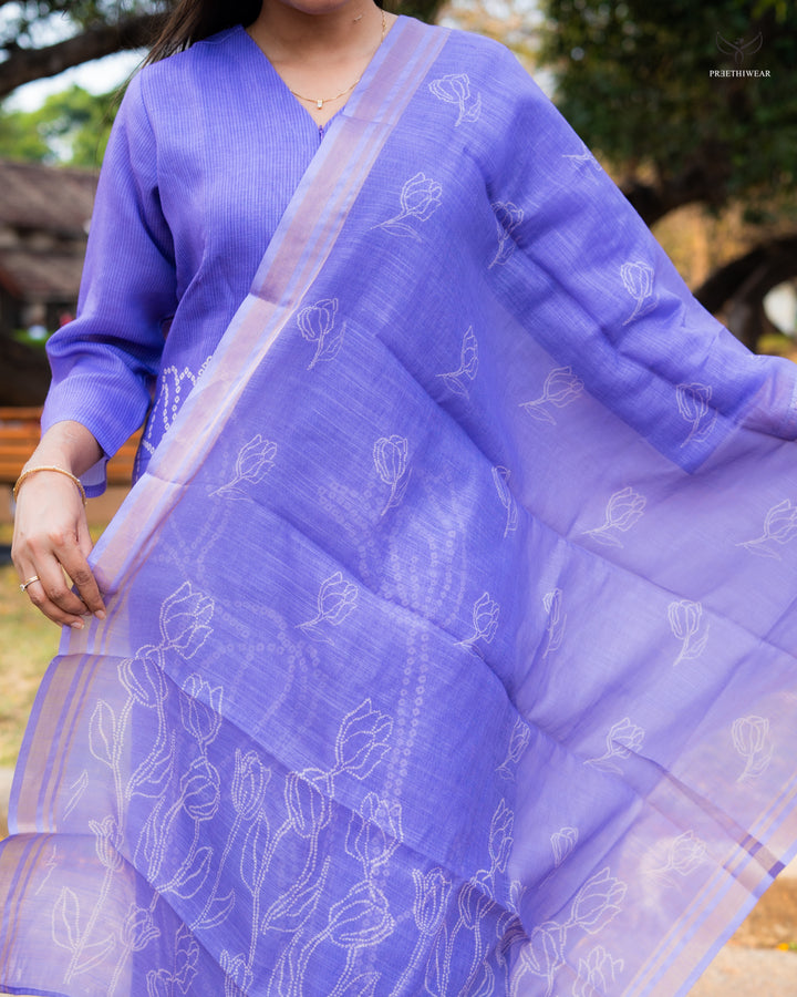 Suchitha1   Maternity Dress with center Zip