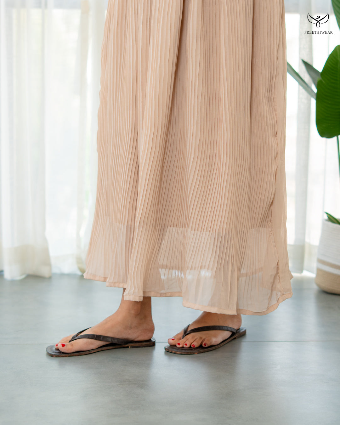 Taarvi  Maternity Dress with center Zip