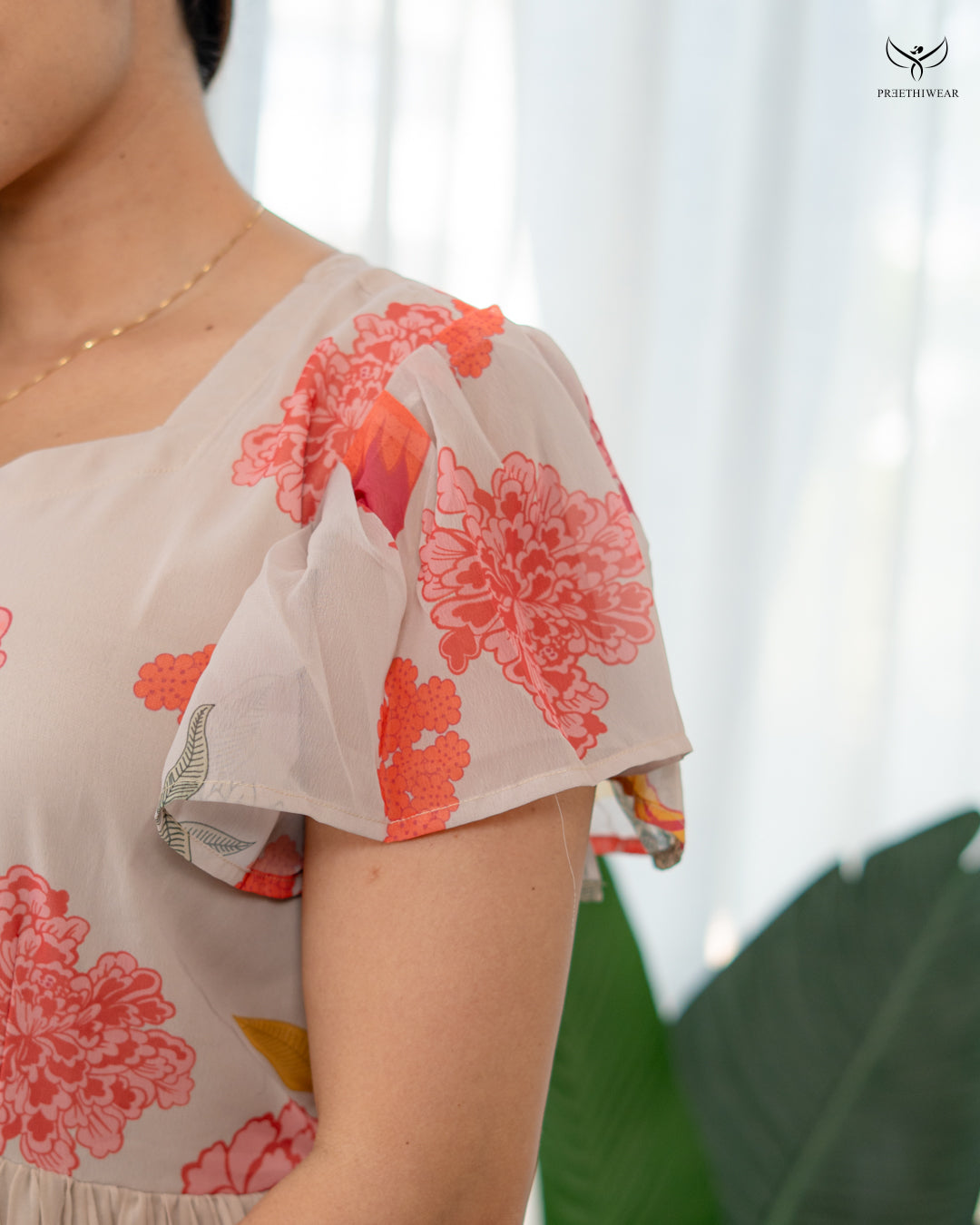 Taarvi  Maternity Dress with center Zip