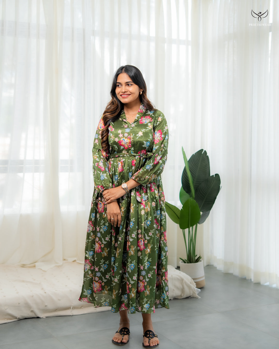 Ruchi  Maternity Dress with center Zip
