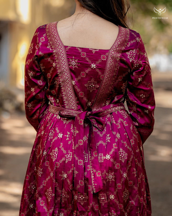 Hanisha  Maternity Dress with center Zip