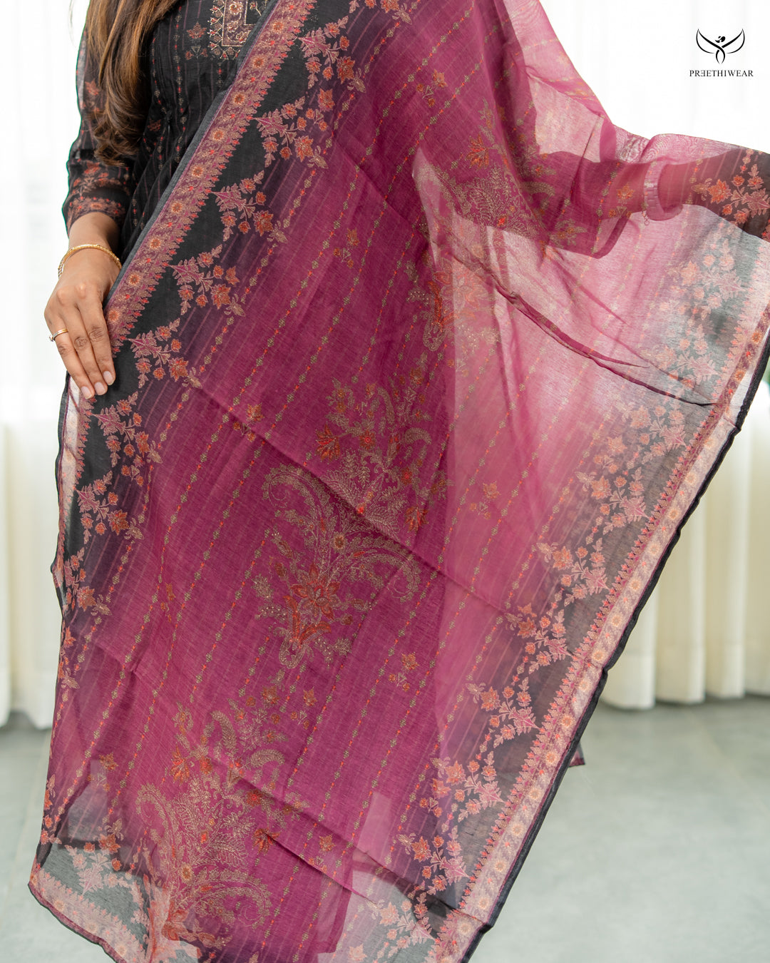 Aarathya1  Maternity Dress(PREORDER-NOV20)