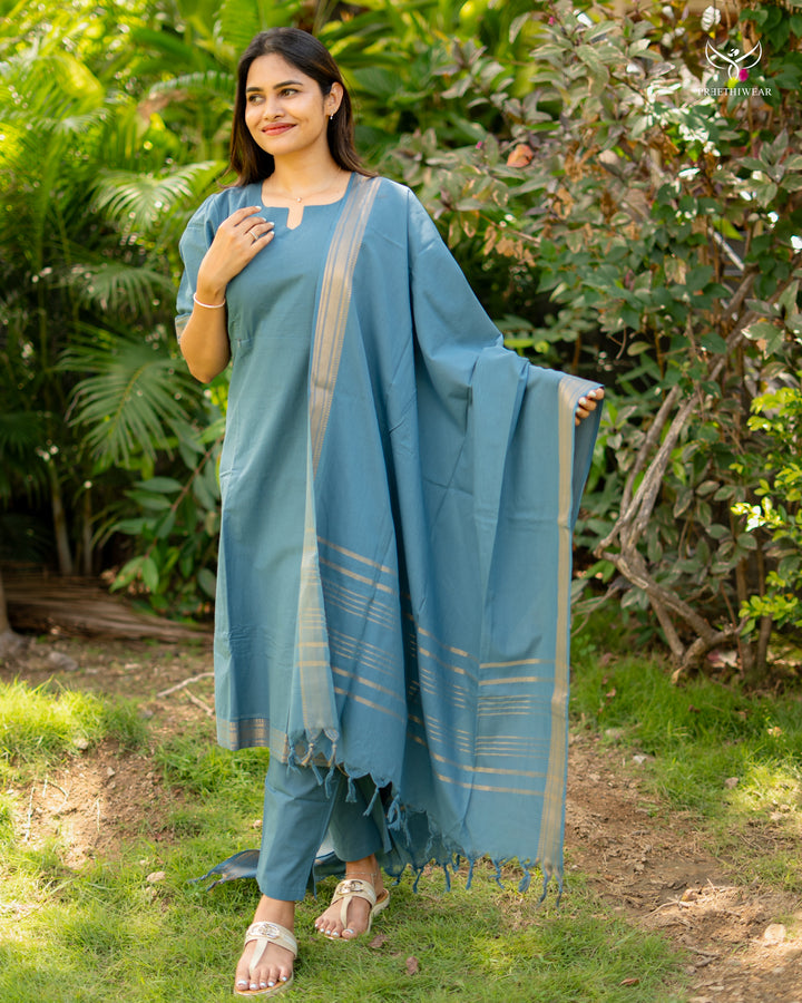 Nooriya Maternity Dress