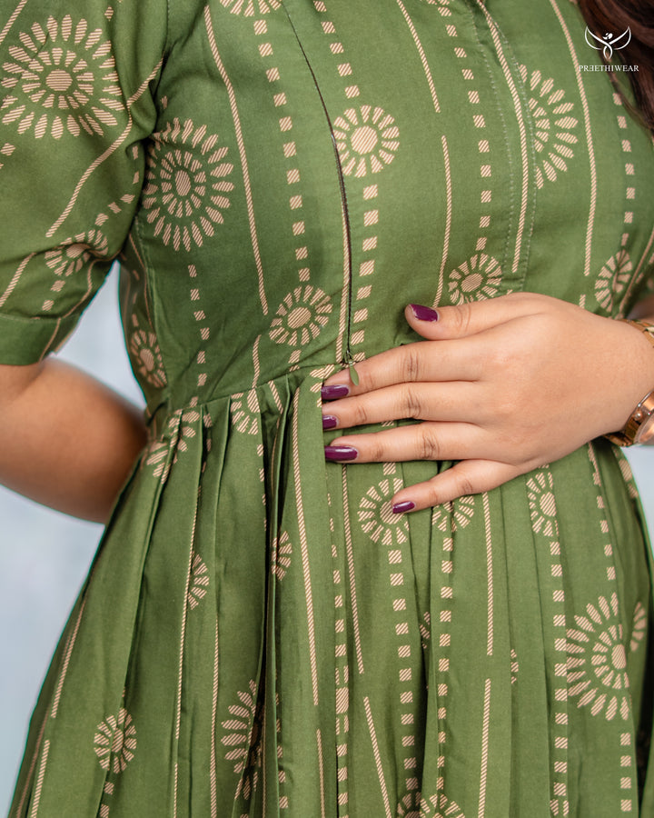 Lalisa Maternity Dress