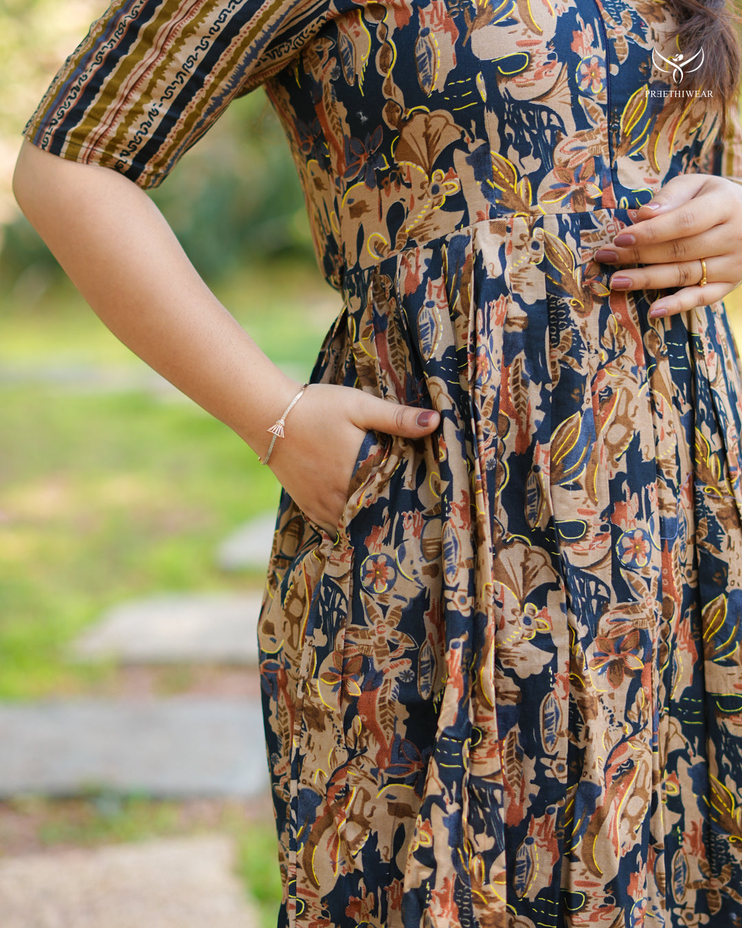 Jameela Maternity Dress with center Zip